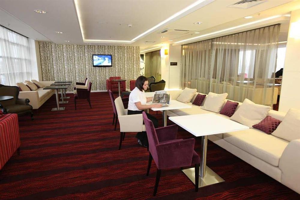 Hampton By Hilton Liverpool John Lennon Airport Otel Speke Restoran fotoğraf