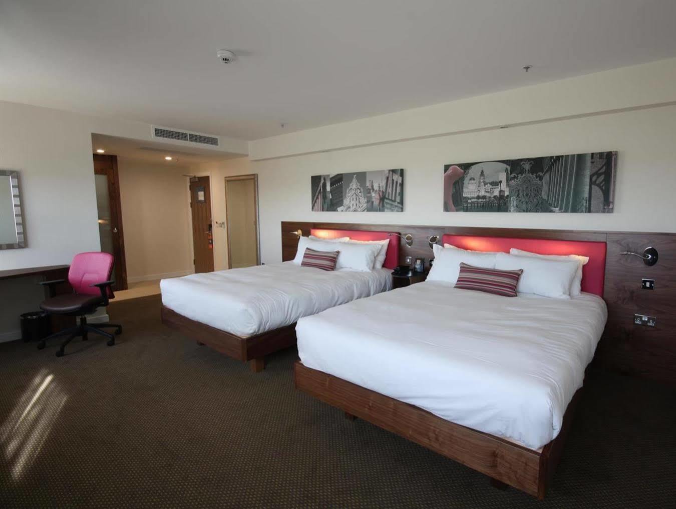 Hampton By Hilton Liverpool John Lennon Airport Otel Speke Dış mekan fotoğraf